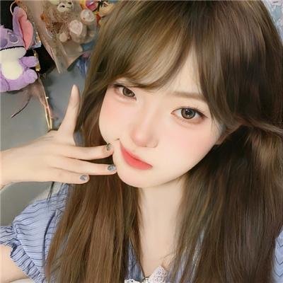 圈养的妇女
